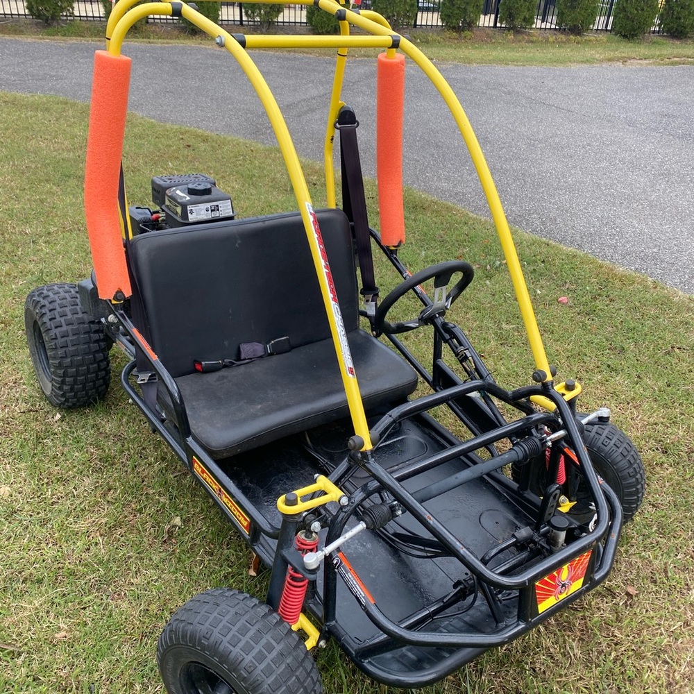 Kids Off-Road Black Widow 2010 Go-Kart with Yellow Frame. 136cc. Runs like new!